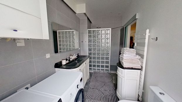 Location Appartement 3 pièces 71m² - Photo 1