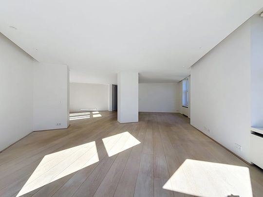 Appartement te huur - Photo 1