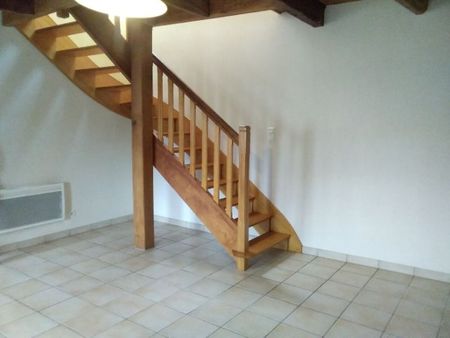 A LOUER MAISON CAMPAGNE ST JACUT LES PINS 2 CHAMBRES - Photo 3