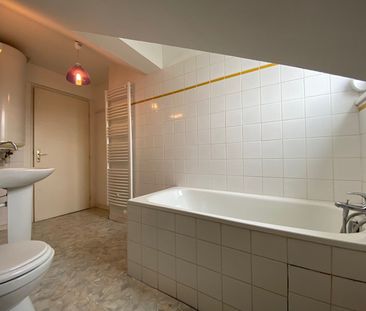 Location Appartement 1 pièce 44m² BESANCON 25000 - Photo 4