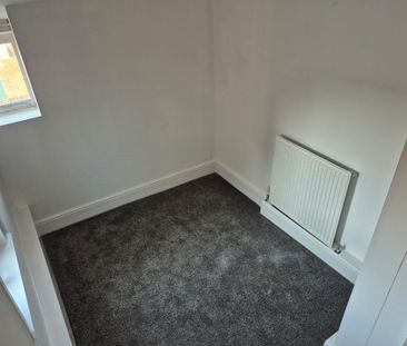 Clifton Avenue - Photo 6