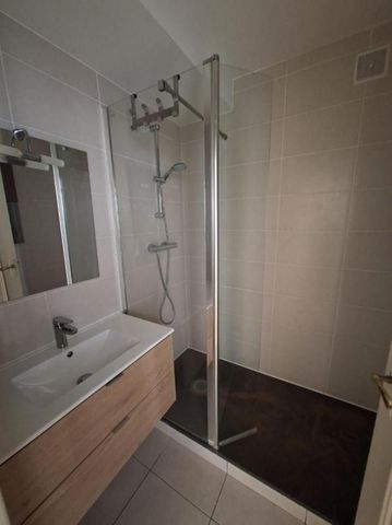 Appartement T4 à louer - 66 m² - Photo 3