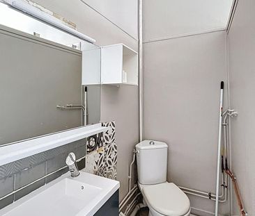 Location Appartement 1 pièce 14m² CLERMONT FERRAND 63000 - Photo 2