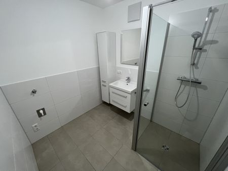 Moderne Mietwohnung mit Garten - Photo 4