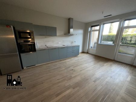 A LOUER - Rue Moyenne - T3 de 90.20m² avec balcons, cave et parking. - Photo 2