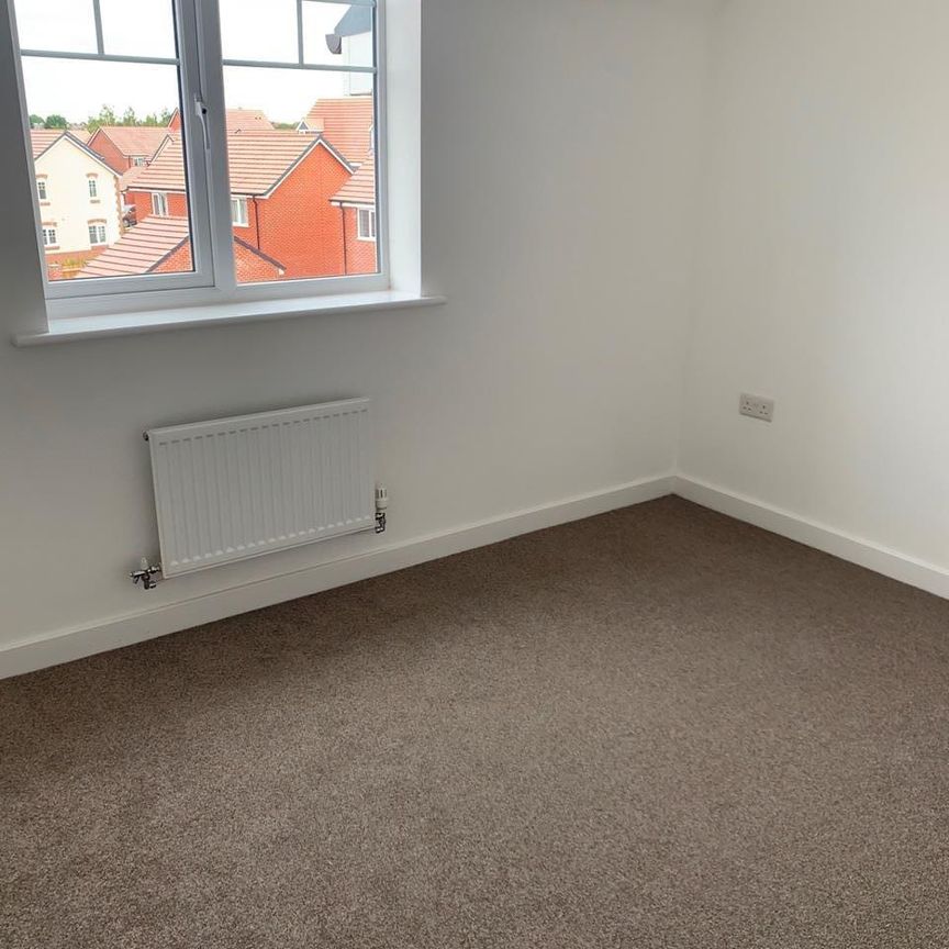 2 Bed Flat, Excel Drive, B11 - Photo 1