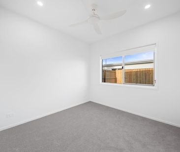 Discover Modern Living at Its Finest in Palmview! - Photo 5