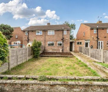 2 bedroom semi-detached house to rent - Photo 4