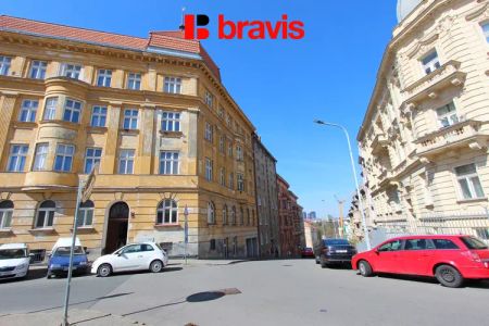 Pronájem bytu 3+1 s balkonem, Brno - Černá Pole, ul. Kunzova - Photo 4