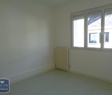 Location Appartement 1 pièce 37m² ST NAZAIRE 44600 - Photo 1