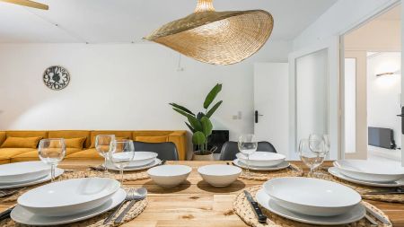 Room for rent in a 4-bedroom apartment in Sant Cugat del Vallès - Photo 2