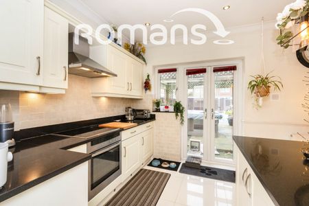Owlsmoor Road, Owlsmoor, Sandhurst, GU47 - Photo 5