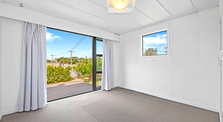 Coastal Cutie - Photo 3