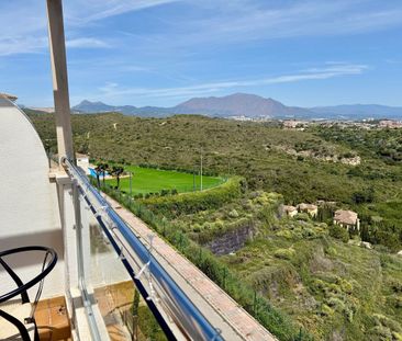 Apartment – Penthouse in Manilva - Photo 4