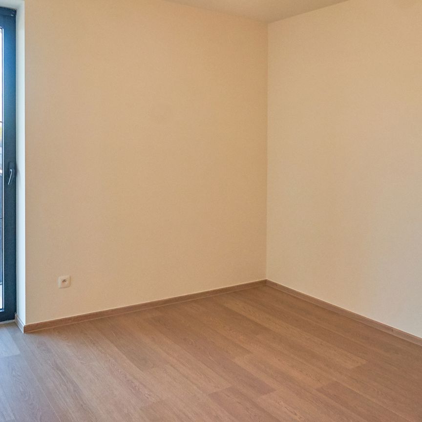 APPARTEMENT OP DE 1STE VERDIEPING MET 1 SLAAPKAMER - Foto 1