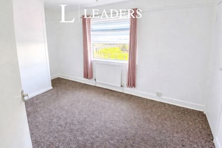 3 bedroom house to rent The Circle, Mansfield Woodhouse, Mansfield, Nottinghamshire, NG19 - Photo 3