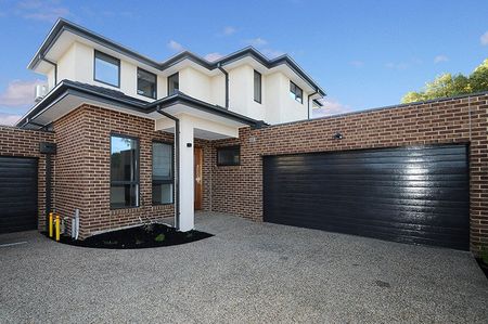 2/6 Fraser Street, Glen Waverley - Photo 4