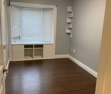 For Lease - 4073 Ellesmere Road Unit# Main floor only, Toronto, Ont... - Photo 3