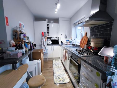 Castlebar Road, London W5 - Photo 3