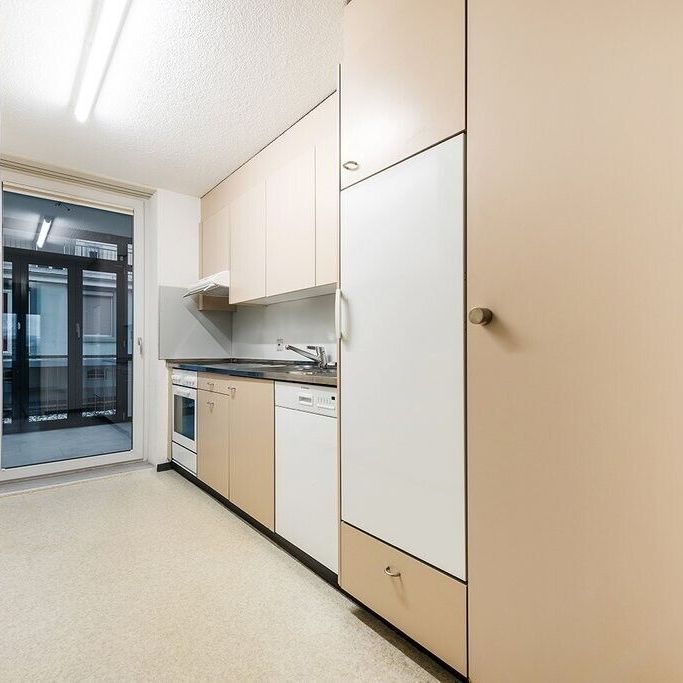 Apartment is looking for a single person - Photo 2