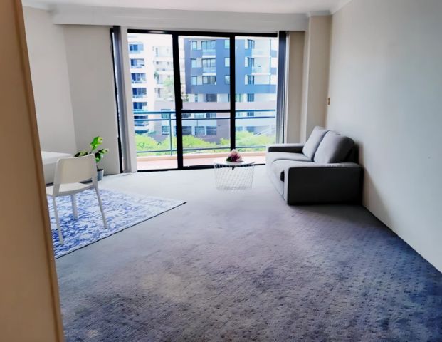 818 Anzac Parade, Sydney - Photo 1