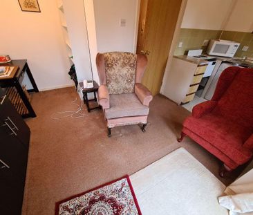 1 bedroom house to rent - Photo 2