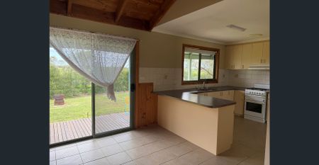 Tranquil 3 bedroom home - Photo 4