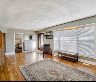 For Lease - 202 East 44th Street, Hamilton, Ontario - Photo 5