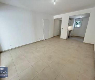 Location Appartement 3 pièces 61m² AVIGNON 84000 - Photo 2