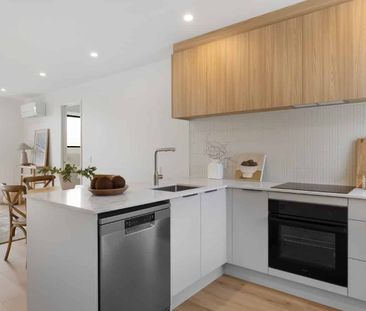 Brand New 2-Bedroom, 2-Bathroom Townhouse – Prime Location - Photo 4