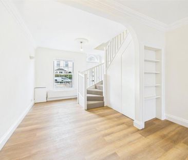 2 bedroom terraced house to rent - Photo 2