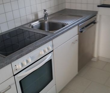 Gemütlich 3.5-Zimmer Wohnung zentral gelegen - Photo 4
