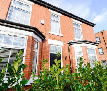 1 bedroom in a house share to rent - Photo 2