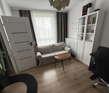 Mieszkanie do wynajęcia - Warszawa, Wiktoryn - Photo 1