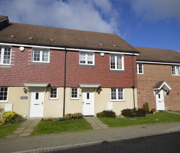 3 bedroom mid terraced house to rent, - Photo 3