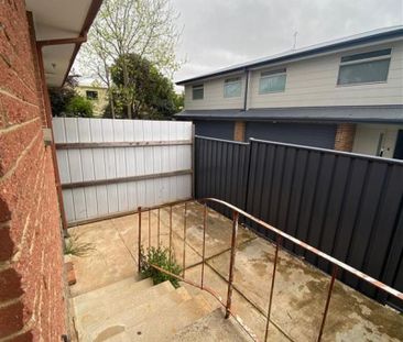 3/9 Charles Street, Queanbeyan - Photo 6