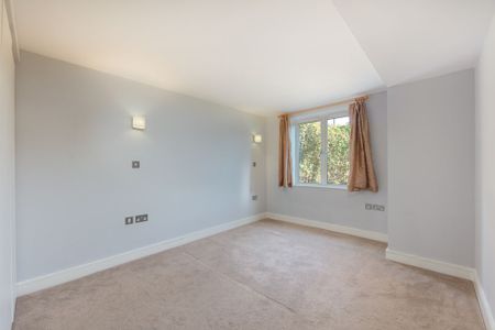 Lansdown Villas, Bath, Somerset, BA1 - Photo 5