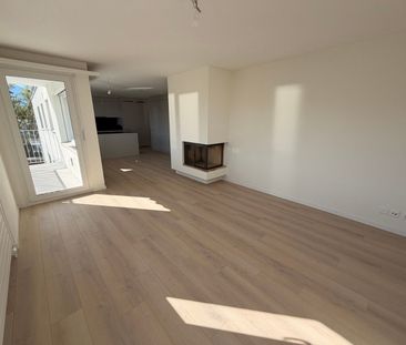 Helle 3.5-Zimmer-Wohnung mit Balkon und Kamin in Au SG - Foto 1