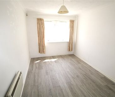 Claremont Heights, Colchester - Photo 3