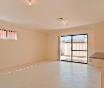 Pets Allow! Top Locale. Walk to Everything! Ultra-convenient life s... - Photo 1