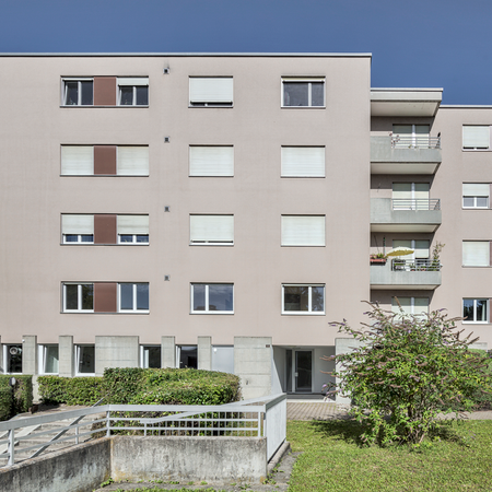 SCHÖNE GROSSZÜGIGE 3-ZIMMER-WOHNUNG MIT BLICK INS GRÜNE - Foto 3