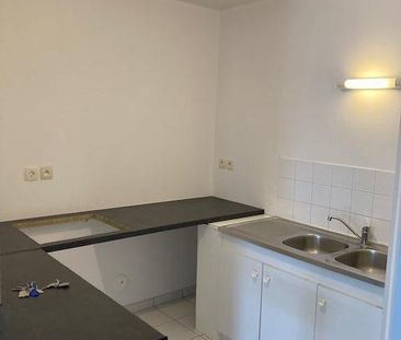 Location Appartement 2 pièces 45m² ST NAZAIRE 44600 - Photo 1