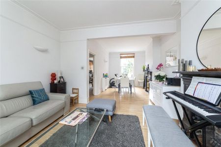 4 bedroom terraced house to rent - Photo 2