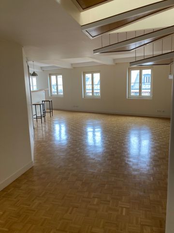Grand duplex de 109.55 m² au 6e étage rue de Rivoli - Photo 5