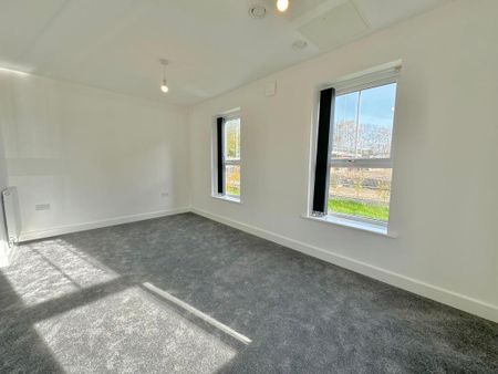 2 bedroom terraced house to rent - Photo 3