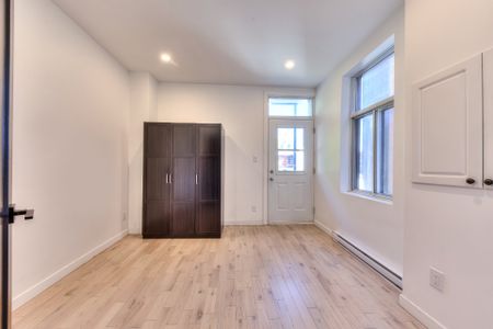 257 Rue du Square-Sir-George-Étienne-Cartier - Photo 5