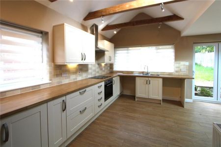 2 bedroom bungalow to rent - Photo 5