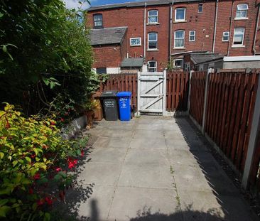 3 bedroom terraced house to rent - Photo 1