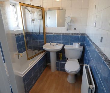 Byron Way, Great Yarmouth - Photo 6