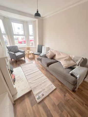 38 London Road, Belfast, BT6 8EY - Photo 2